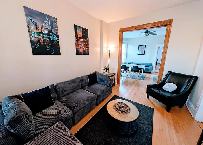 The Roscoe Village Appartement